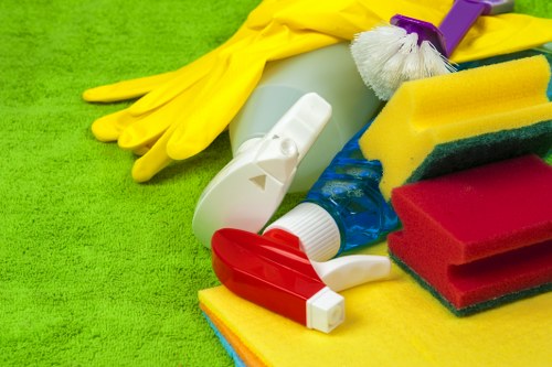 Stain removal treatment during carpet cleaning in Sw12